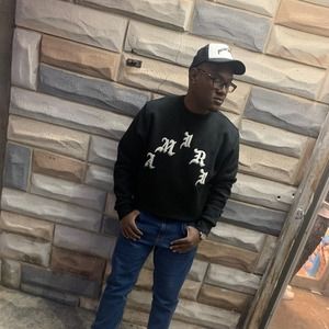 Meet your Posher, Joshua